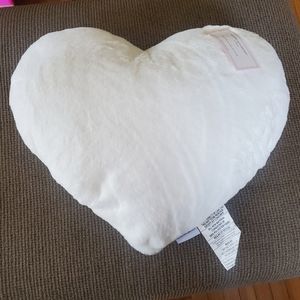 NWT cupcakes & cashmere 20" Faux Fur Heart Pillow